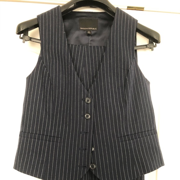 Banana republic navy pinstripe vest, NWOT - Picture 1 of 3